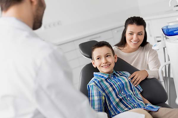 Tips From A Children’s Dentist To Maintain Oral Health