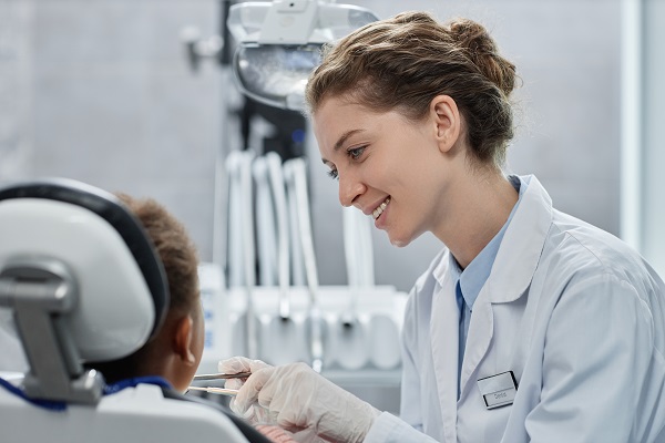 FAQs About What To Expect From A Dental Checkup For Kids